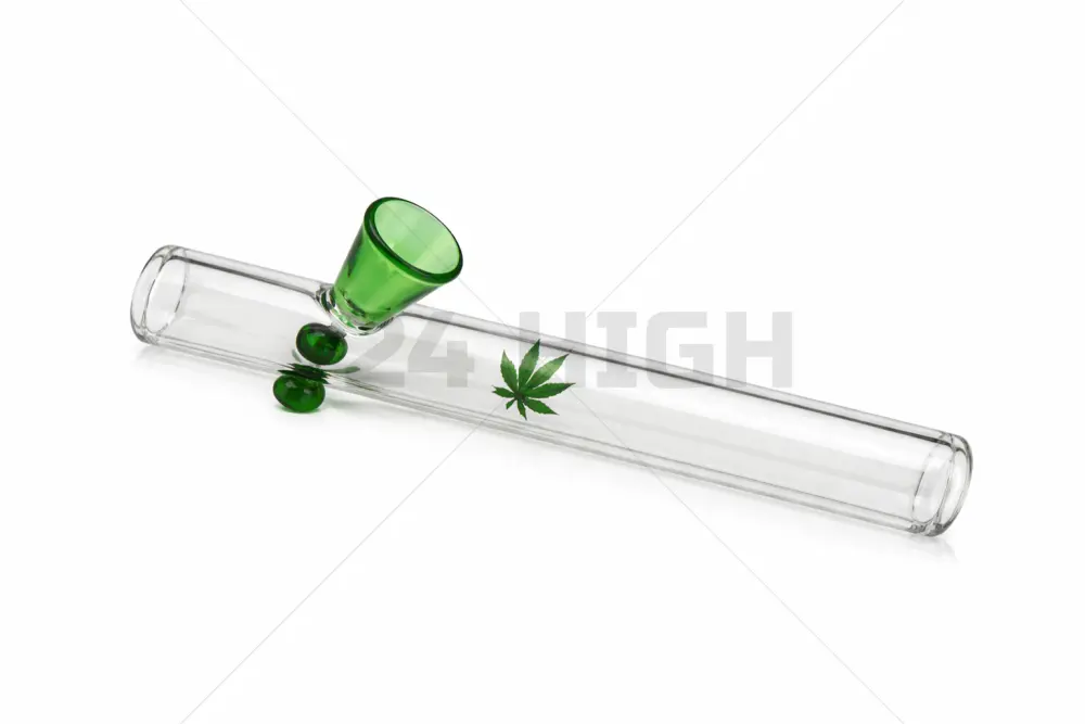 Glass Pipe met Cannabis Leaf